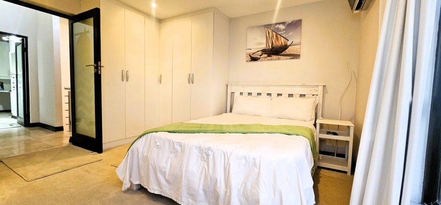 5 Bedroom Property for Sale in Calypso Beach Western Cape